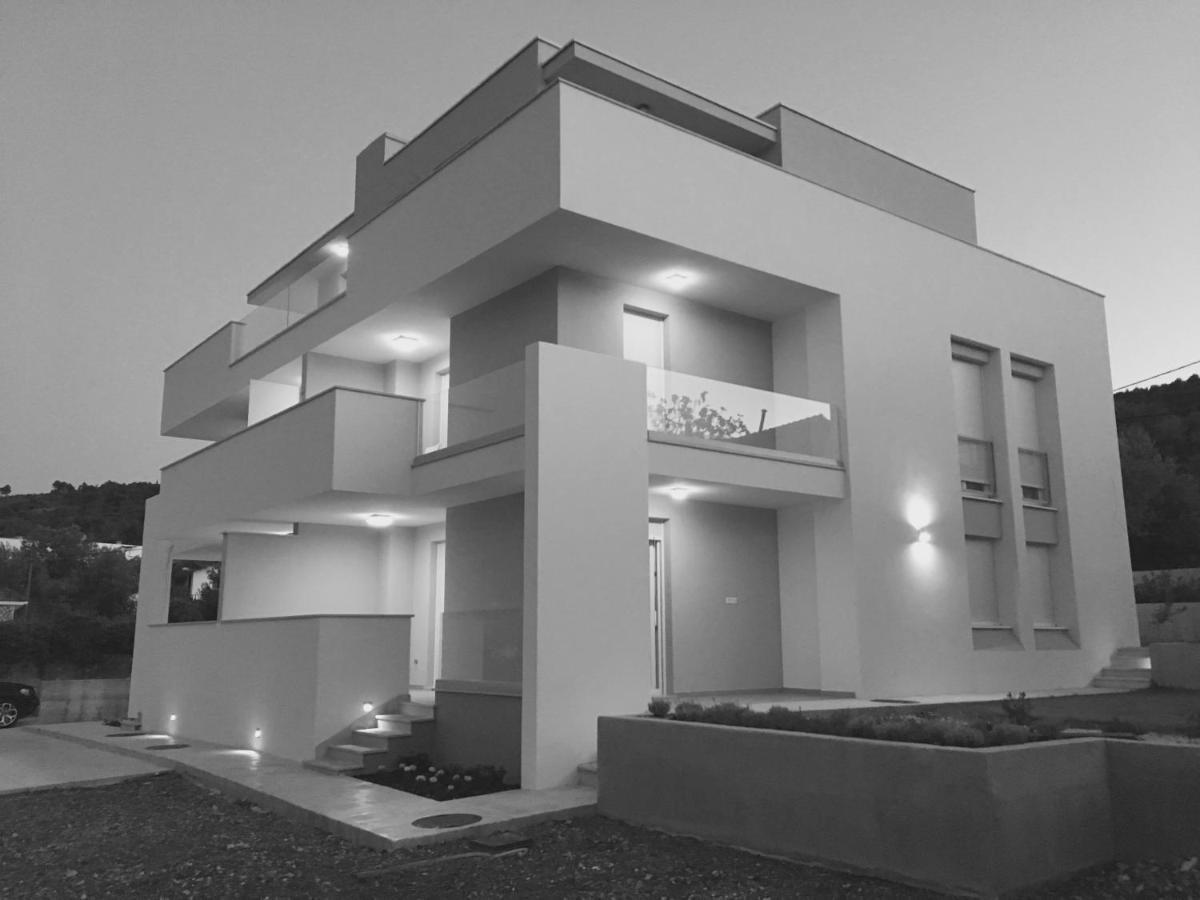 Apartments Alba 1 Slatine Exteriér fotografie